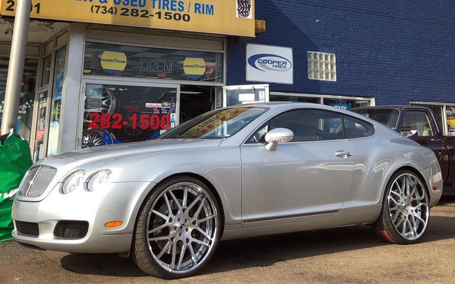 Bentley Continental GT on Forgiato Wheels (Maglia) '2019
